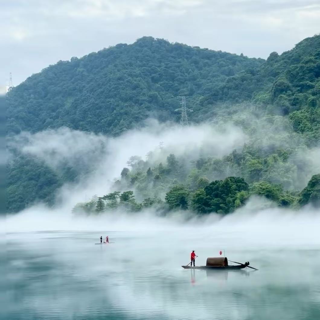 仰天湖+東江湖+高椅嶺+莽山五指峰3天2晚拼小團_旅游線路